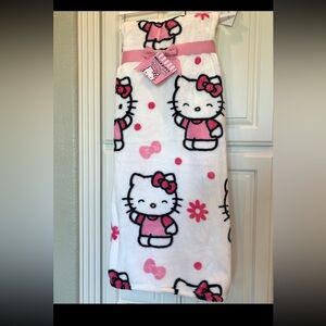 Hello Kitty Pink Flower Daisy Bow Plush Throw Blanket Sanrio Polyester New